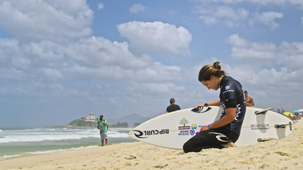 Surf Girls | Muse by Clios