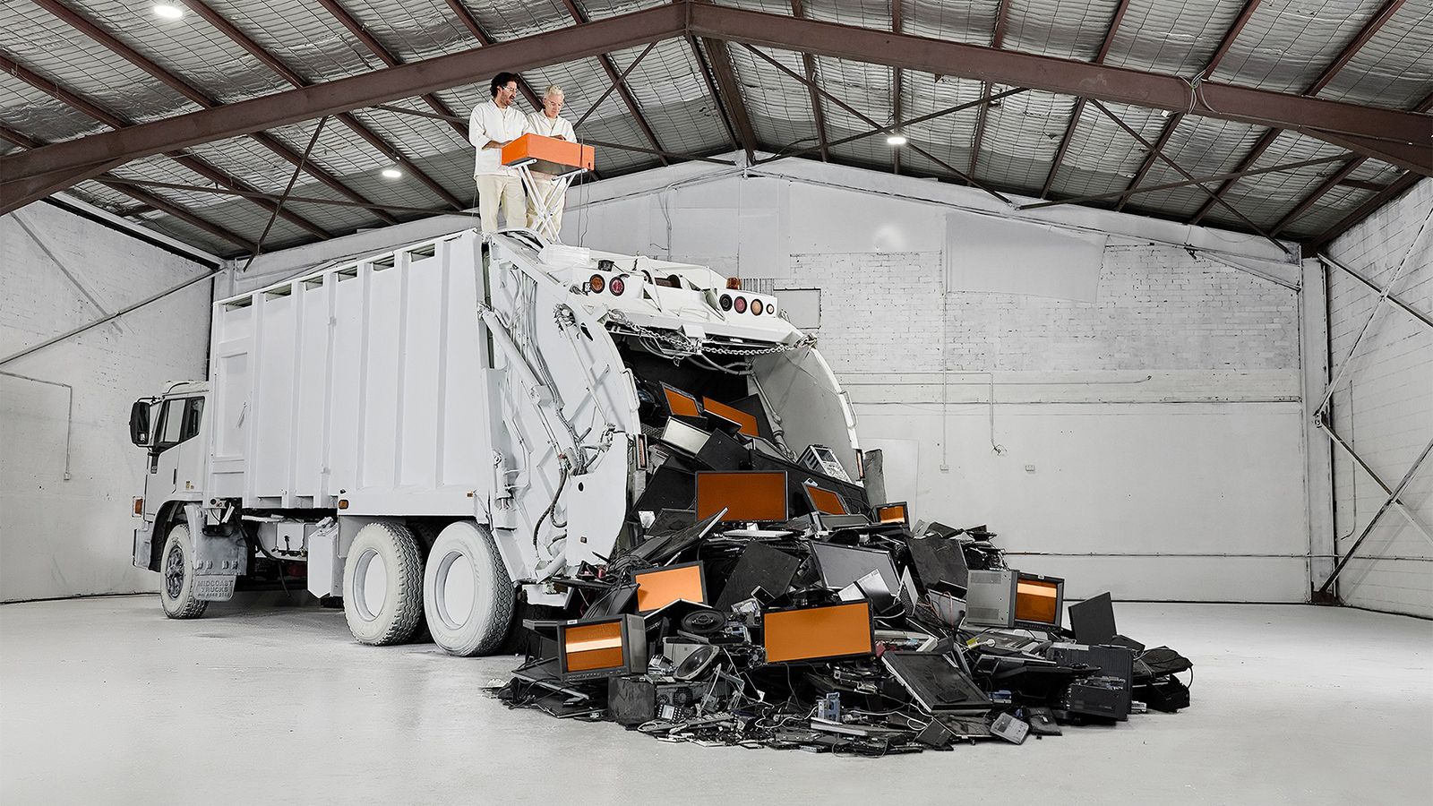 Telstra Built a Synthesizer From Old Devices Image