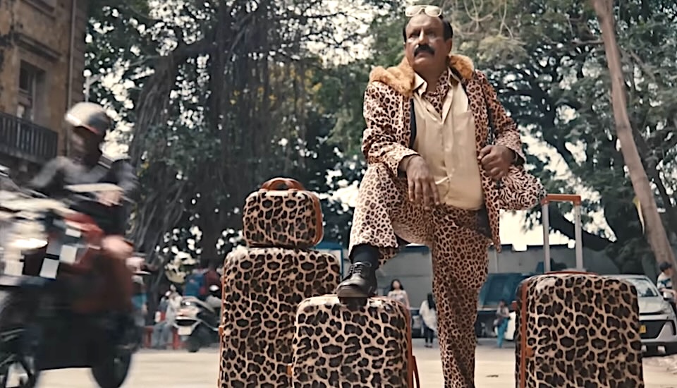 Flipkart Wheels Out the Leopard-Skin Luggage Image